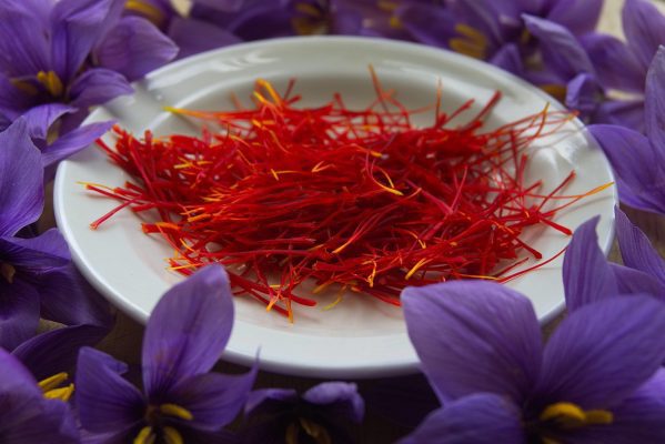Tìm hiểu về Saffron